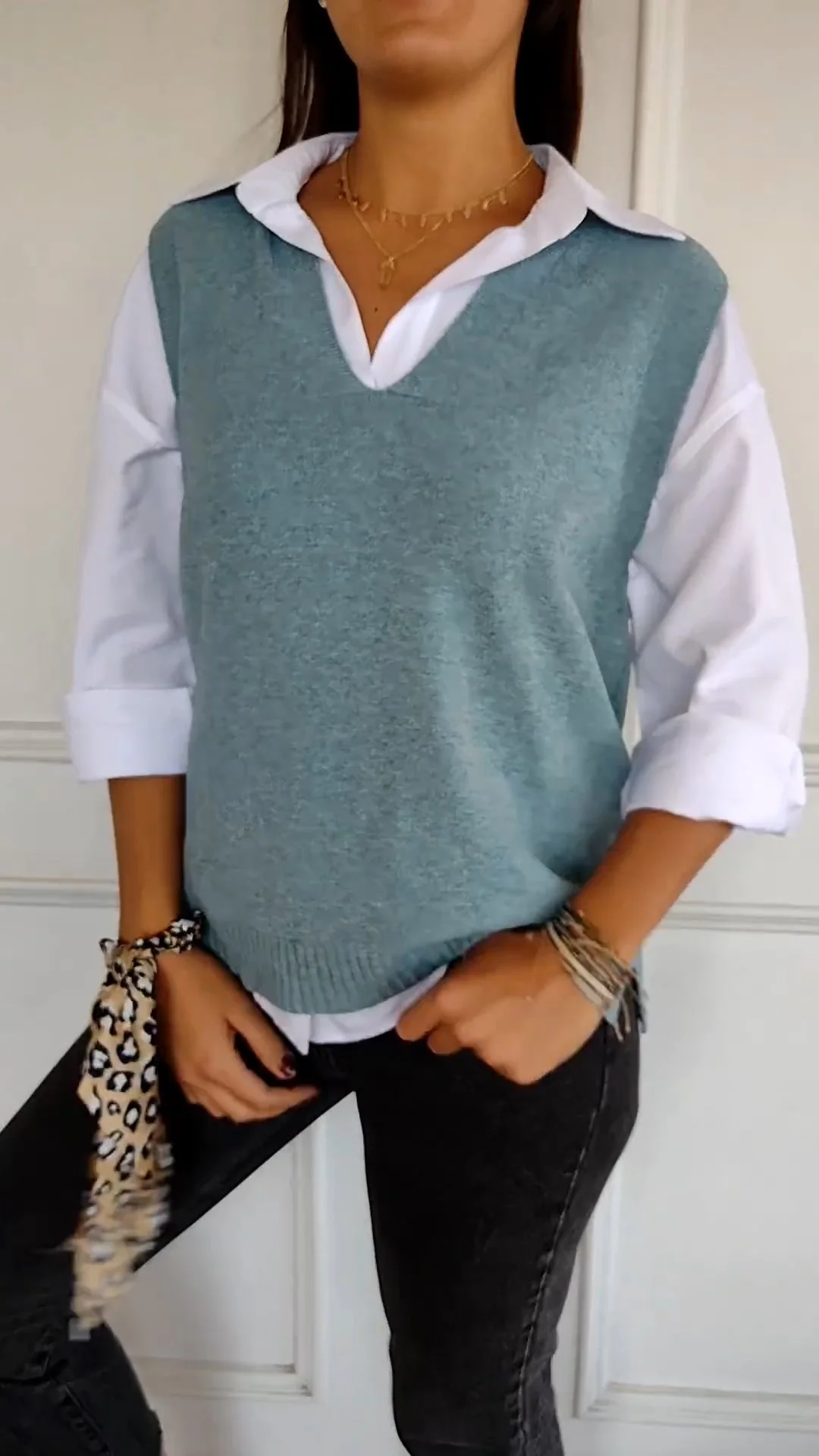 V-neck Knitted Vest